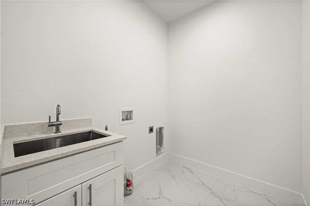 3 Bed SingleFamilyResidence for Sale in Lehigh Acres, photo 28