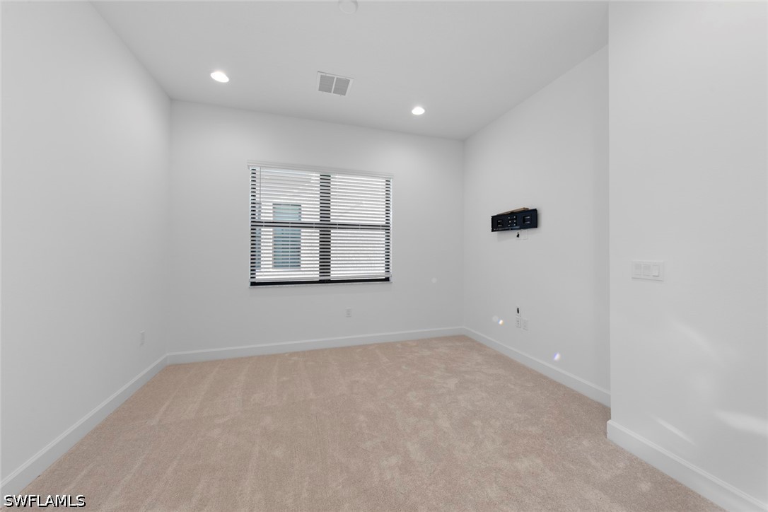 3 Bed SingleFamilyResidence for Sale in Estero, photo 28