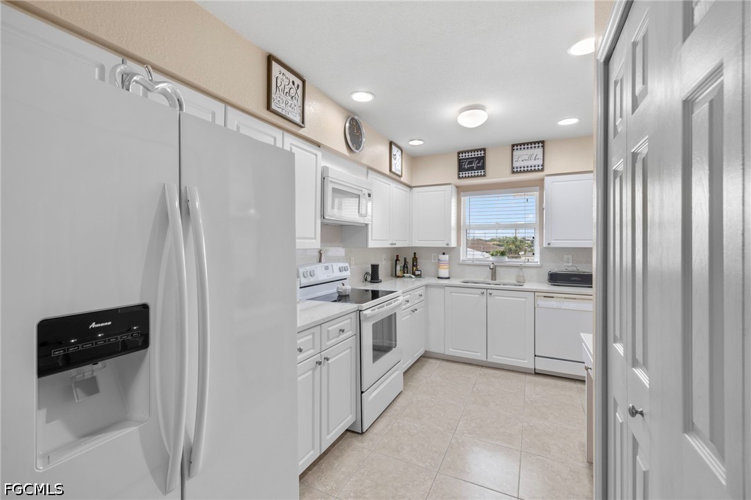 2 Bed Condominium for Sale in Cape Coral, photo 28