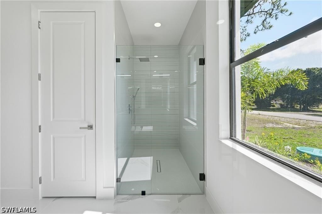 3 Bed SingleFamilyResidence for Sale in Lehigh Acres, photo 28