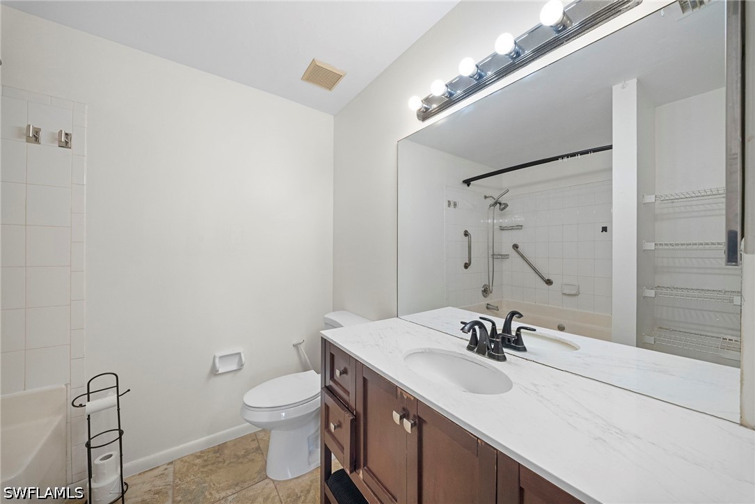 3 Bed SingleFamilyResidence for Sale in Naples, photo 28