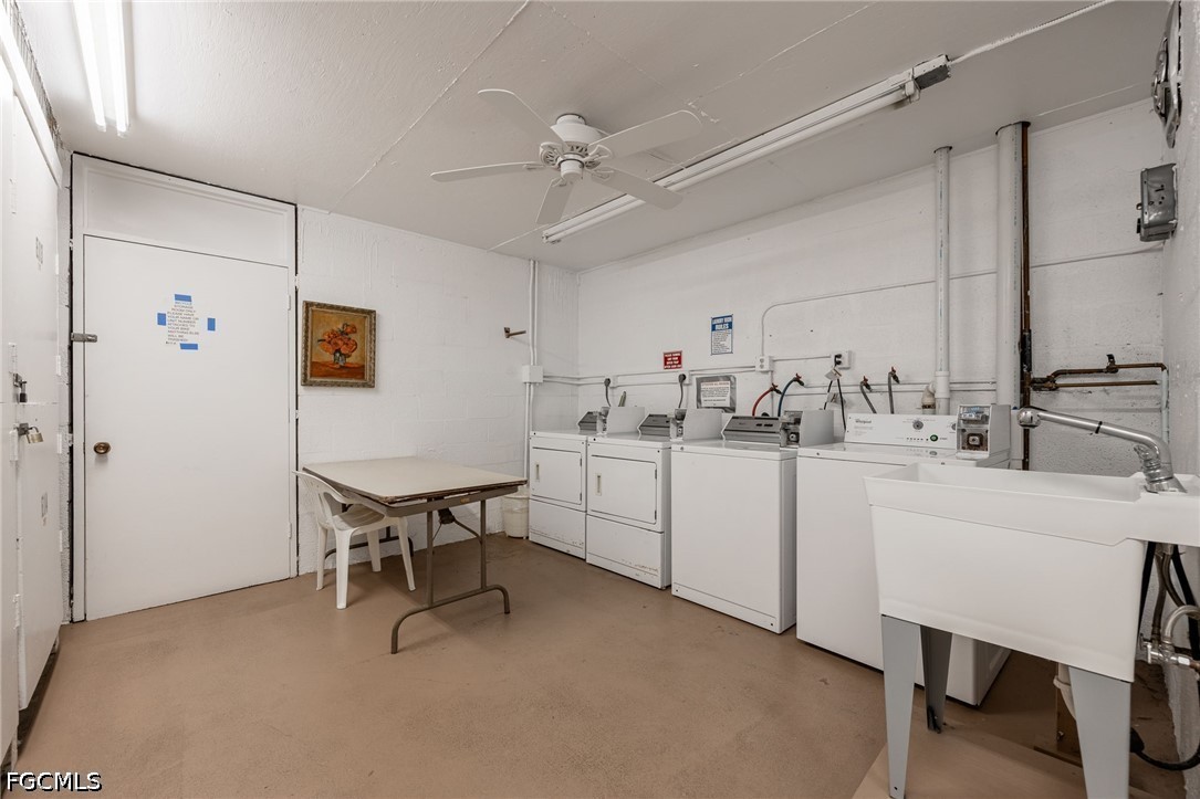 2 Bed Condominium for Sale in Fort Myers, photo 28