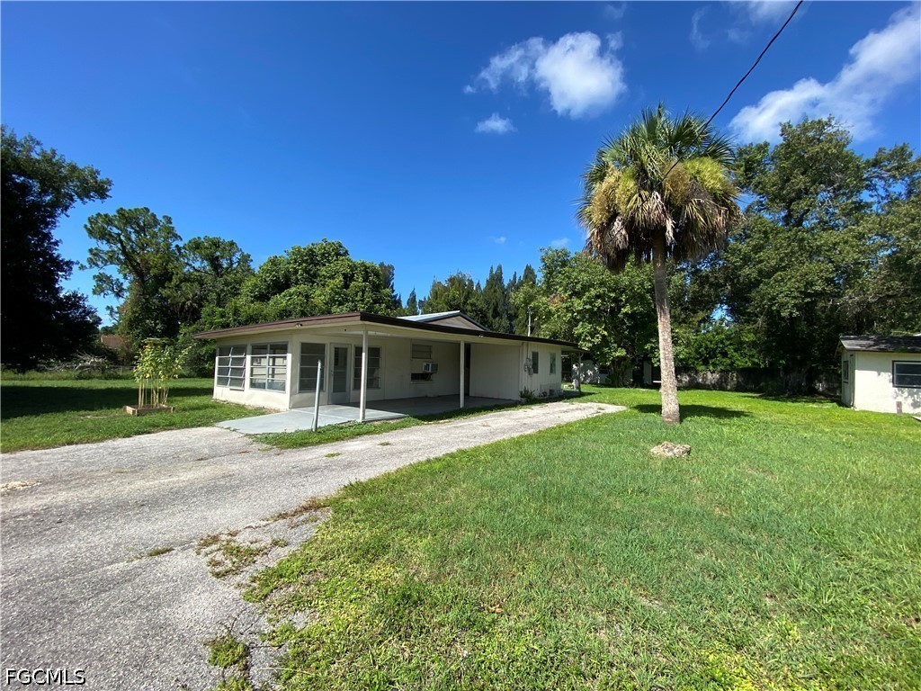 3 Bed Pool Home for Sale in North Fort Myers, photo 28