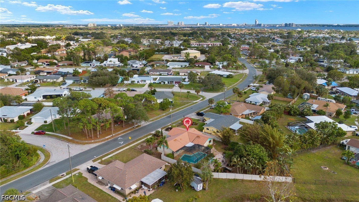 3 Bed Pool Home for Sale in Cape Coral, photo 28