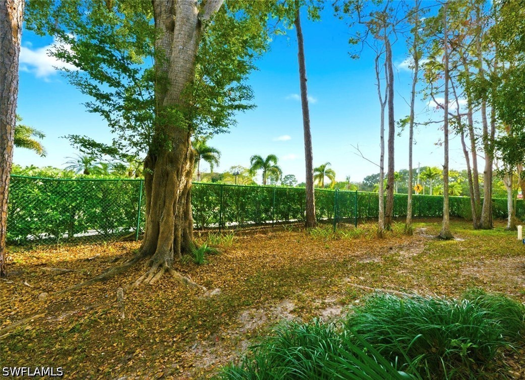 3 Bed Condominium for Sale in Crescent Gardens, photo 28