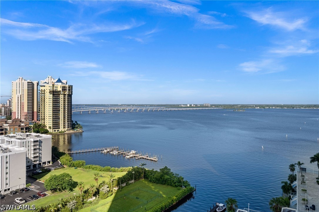 2 Bed Waterfront Home for Sale in Oasis, photo 28