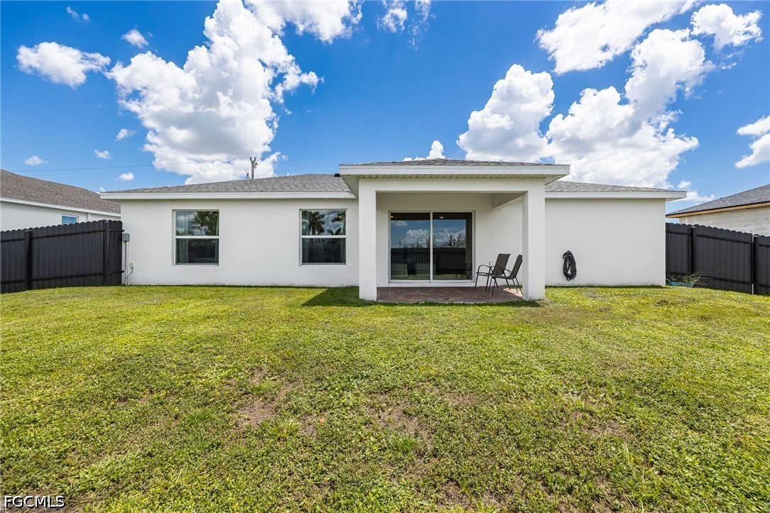 3 Bed SingleFamilyResidence for Sale in Cape Coral, photo 28