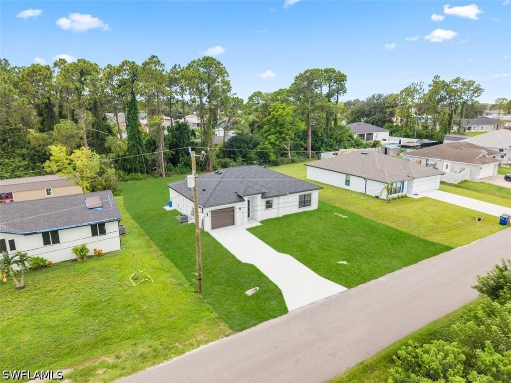 3 Bed SingleFamilyResidence for Sale in Lehigh Acres, photo 28