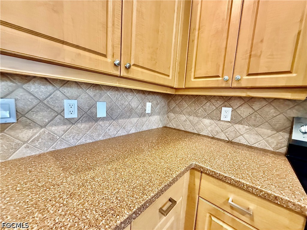 3 Bed Pool Home for Sale in Lehigh Acres, photo 28