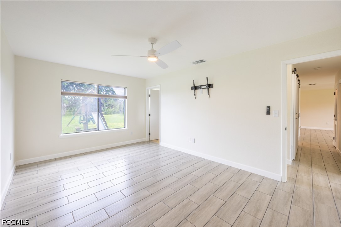 2 Bed Waterfront Home for Sale in Port Charlotte, photo 28