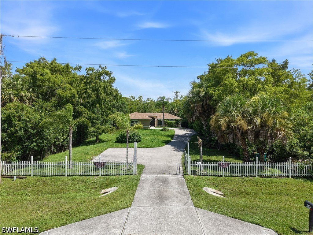 3 Bed Pool Home for Sale in Naples, photo 28