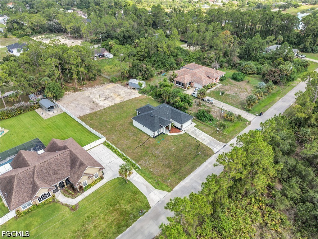 3 Bed SingleFamilyResidence for Sale in Lehigh Acres, photo 28