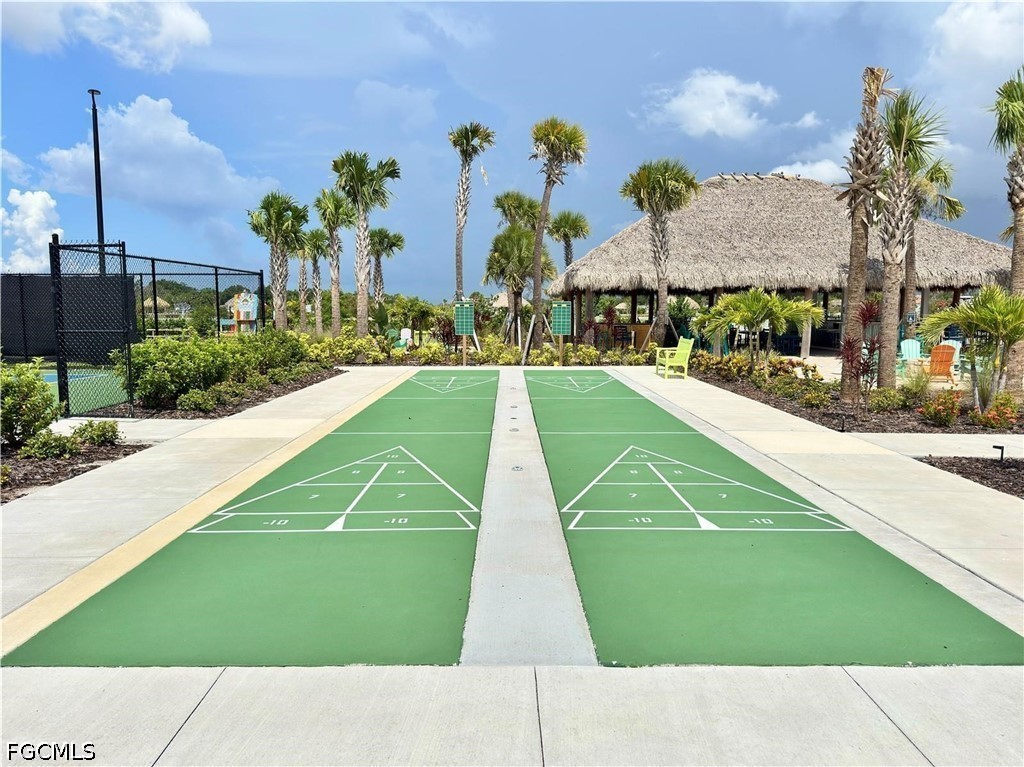 Residential for Sale in Palm Breeze, photo 28