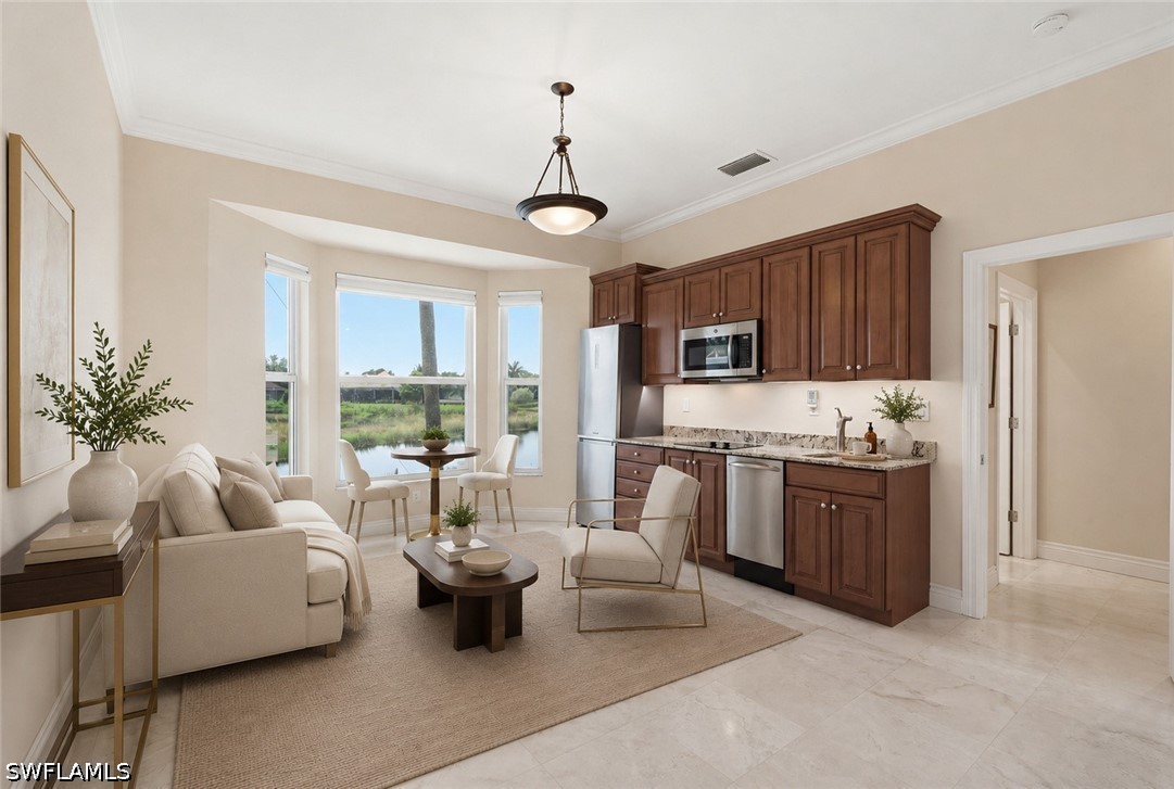 3 Bed Pool Home for Sale in Sanctuary, photo 28