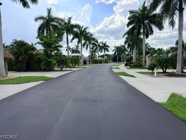 Residential for Sale in Fort Myers, photo 28