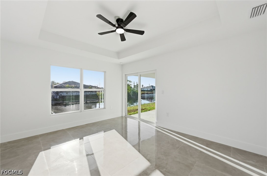 3 Bed Waterfront Home for Sale in Cape Coral, photo 28