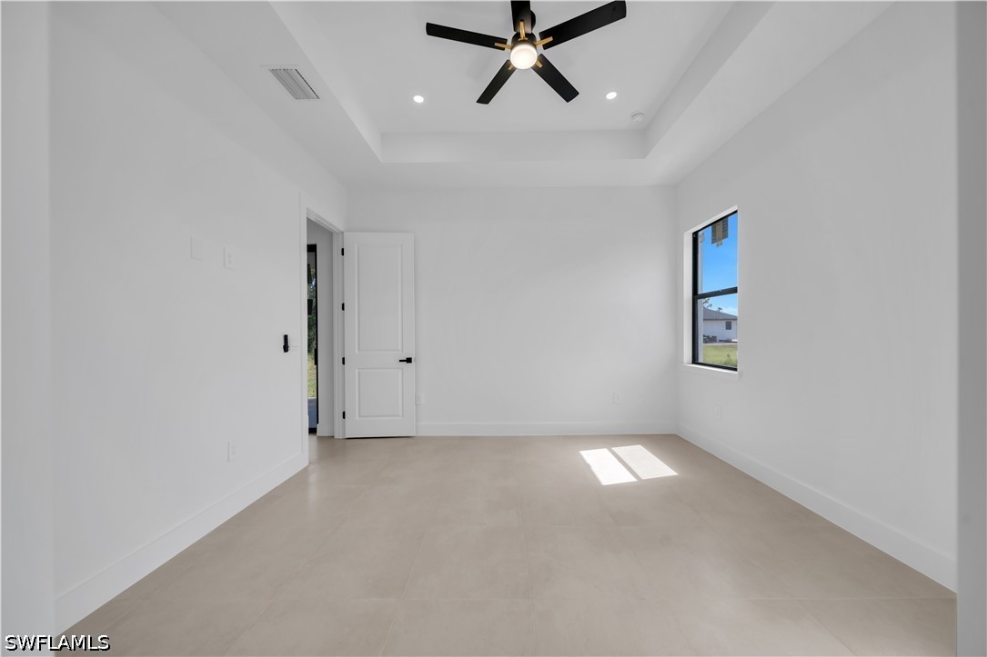 3 Bed SingleFamilyResidence for Sale in Lehigh Acres, photo 28
