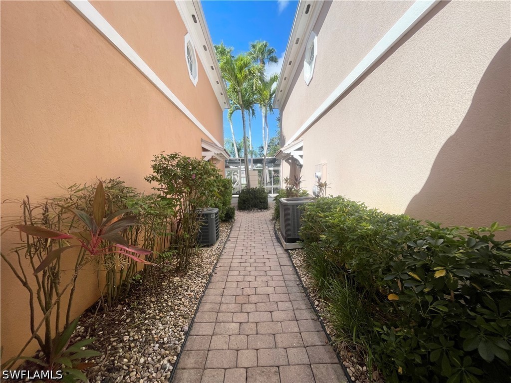 3 Bed Waterfront Home for Sale in The Cove, photo 28