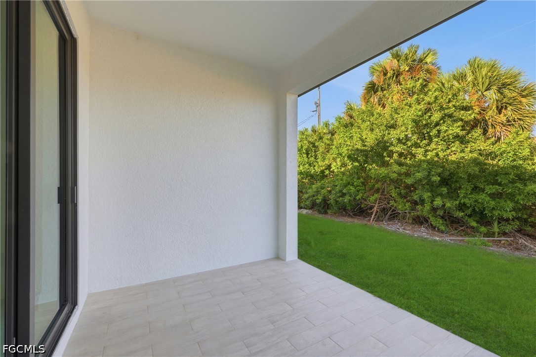 3 Bed Duplex for Sale in Cape Coral, photo 28