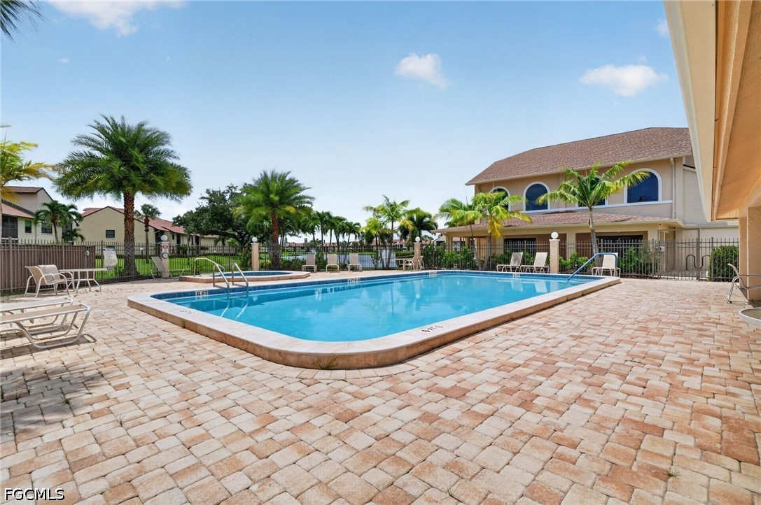 3 Bed Condominium for Sale in Fort Myers, photo 28