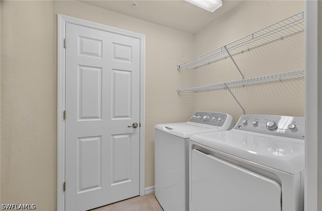 3 Bed Waterfront Home for Sale in Fort Myers, photo 28