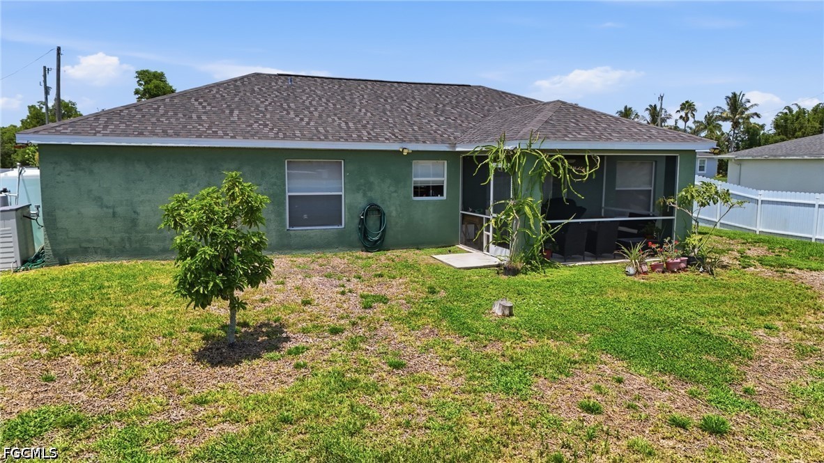 4 Bed SingleFamilyResidence for Sale in Cape Coral, photo 28