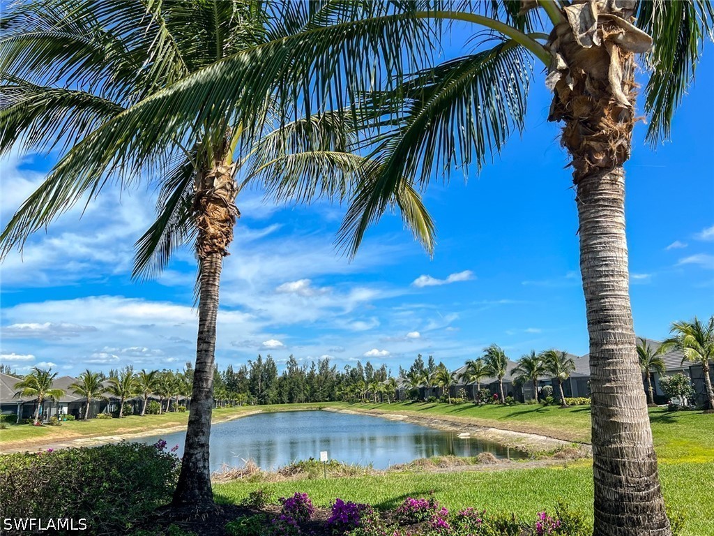 2 Bed Attached for Sale in Naples, photo 28