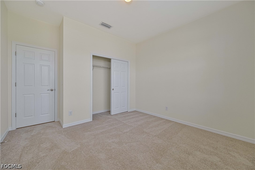 3 Bed SingleFamilyResidence for Sale in Cape Coral, photo 28