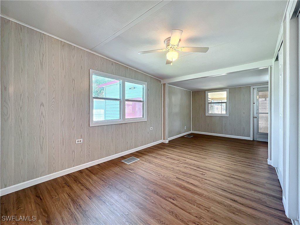 2 Bed ManufacturedHome for Sale in Mobile Manor, FL, $75,000 — photo 29