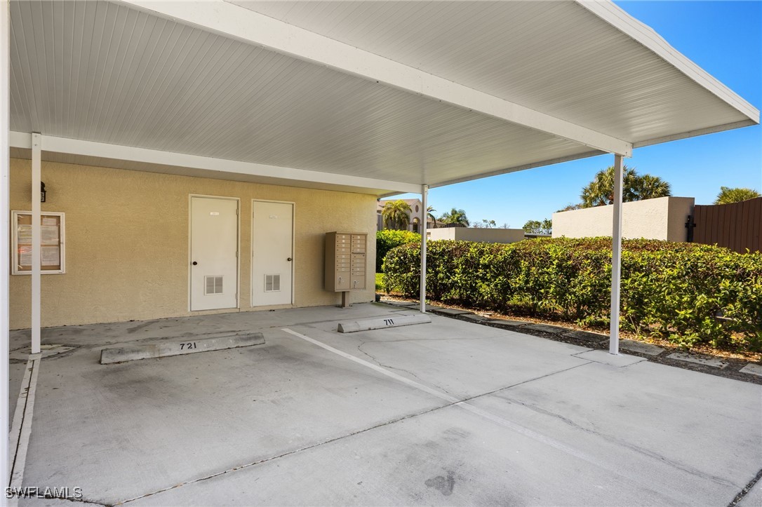 2 Bed Condominium for Sale in Stoneybrook, FL — photo 29