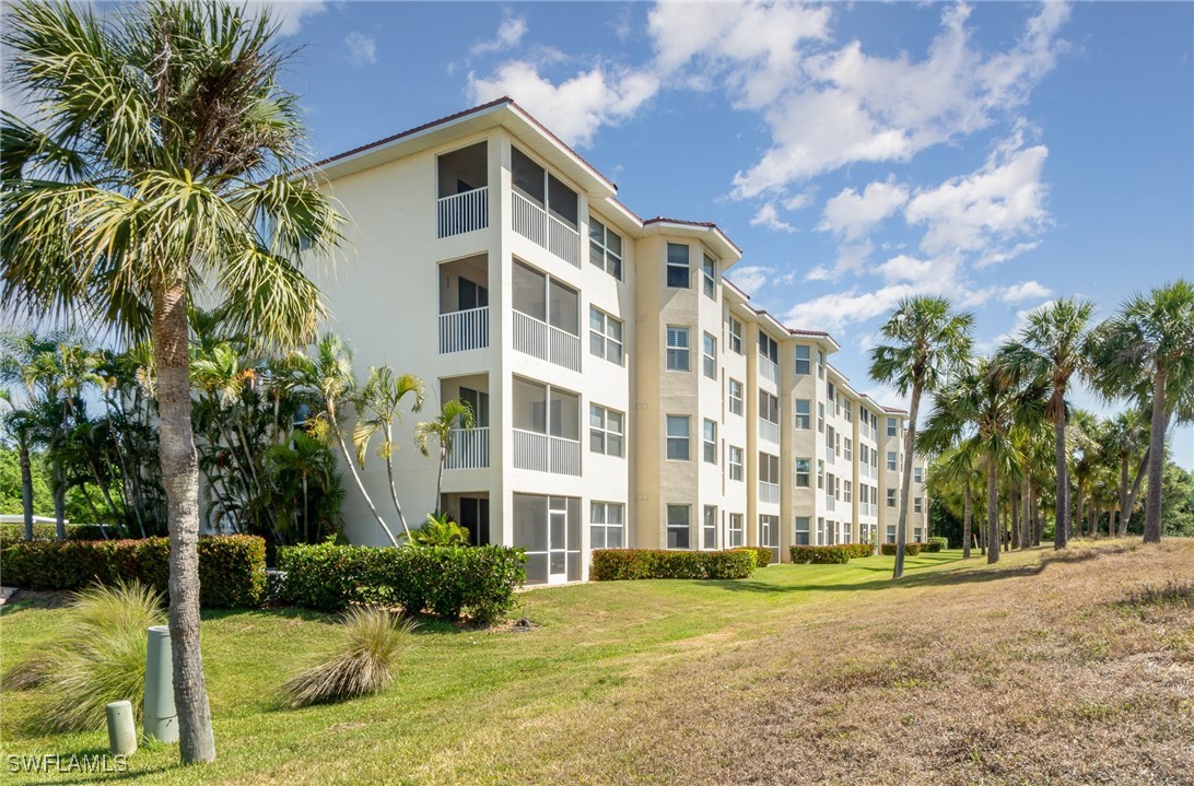 2 Bed Condominium for Sale in Clubhouse Villas, FL, $219,900 — photo 29