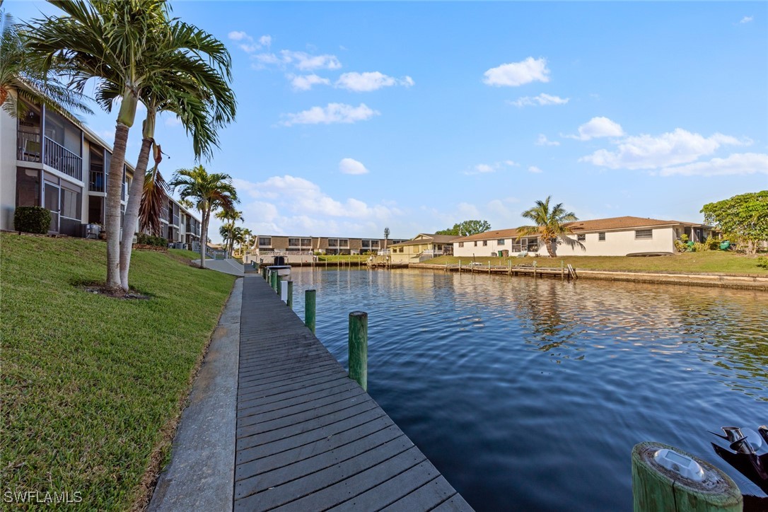 2 Bed Waterfront Home for Sale in Cape Coral, photo 29