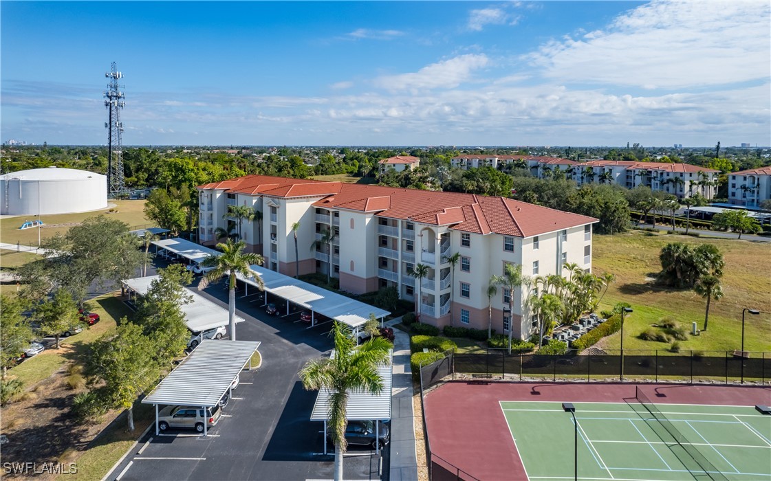 2 Bed Condominium for Sale in Clubhouse Villas, FL, $179,900 — photo 29