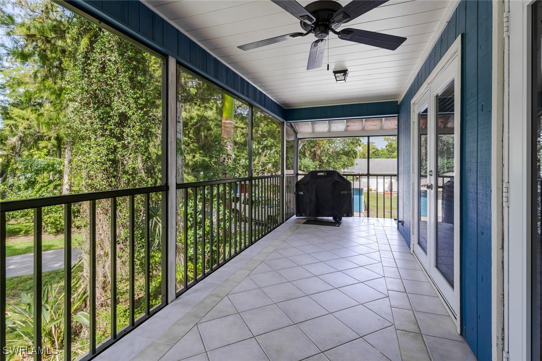4 Bed SingleFamilyResidence for Sale in Naples, photo 29