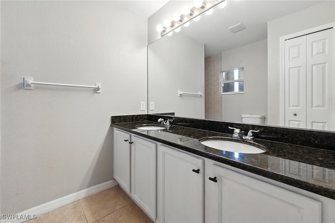 3 Bed SingleFamilyResidence for Sale in Fort Myers, FL — photo 29