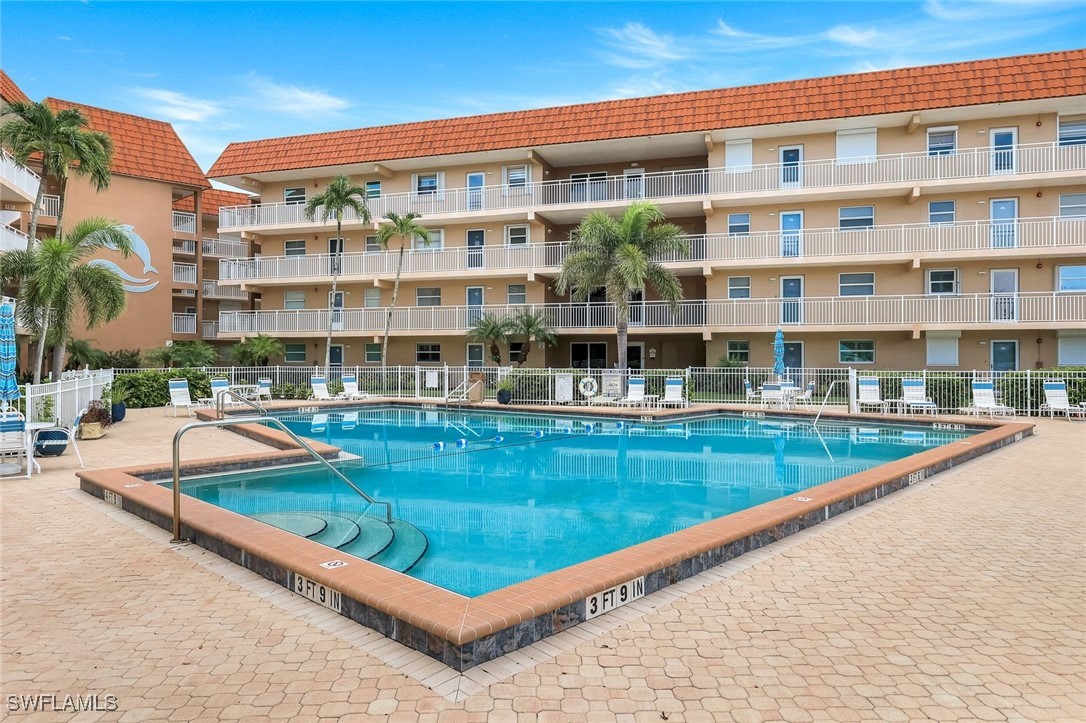 2 Bed Waterfront Home for Sale in Marco Island, photo 29