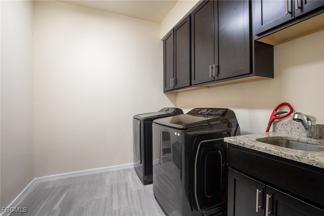 3 Bed SingleFamilyResidence for Sale in Port Labelle, FL — photo 29