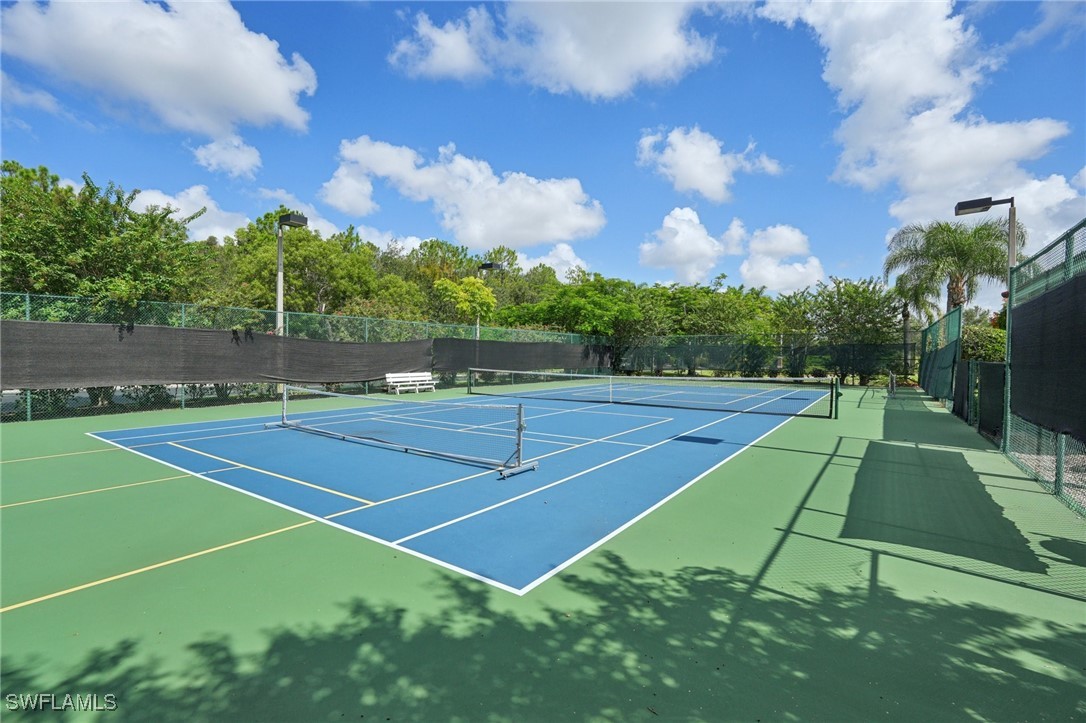 1 Bed Condominium for Sale in Napoli, FL — photo 29