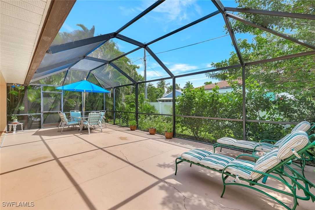 3 Bed SingleFamilyResidence for Sale in Naples, photo 29