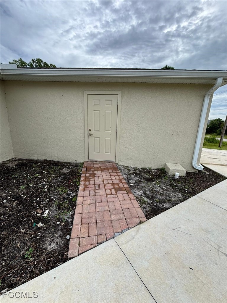 4 Bed SingleFamilyResidence for Sale in Lehigh Acres, photo 29