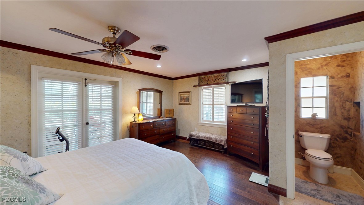 3 Bed Pool Home for Sale in Meadows, photo 29