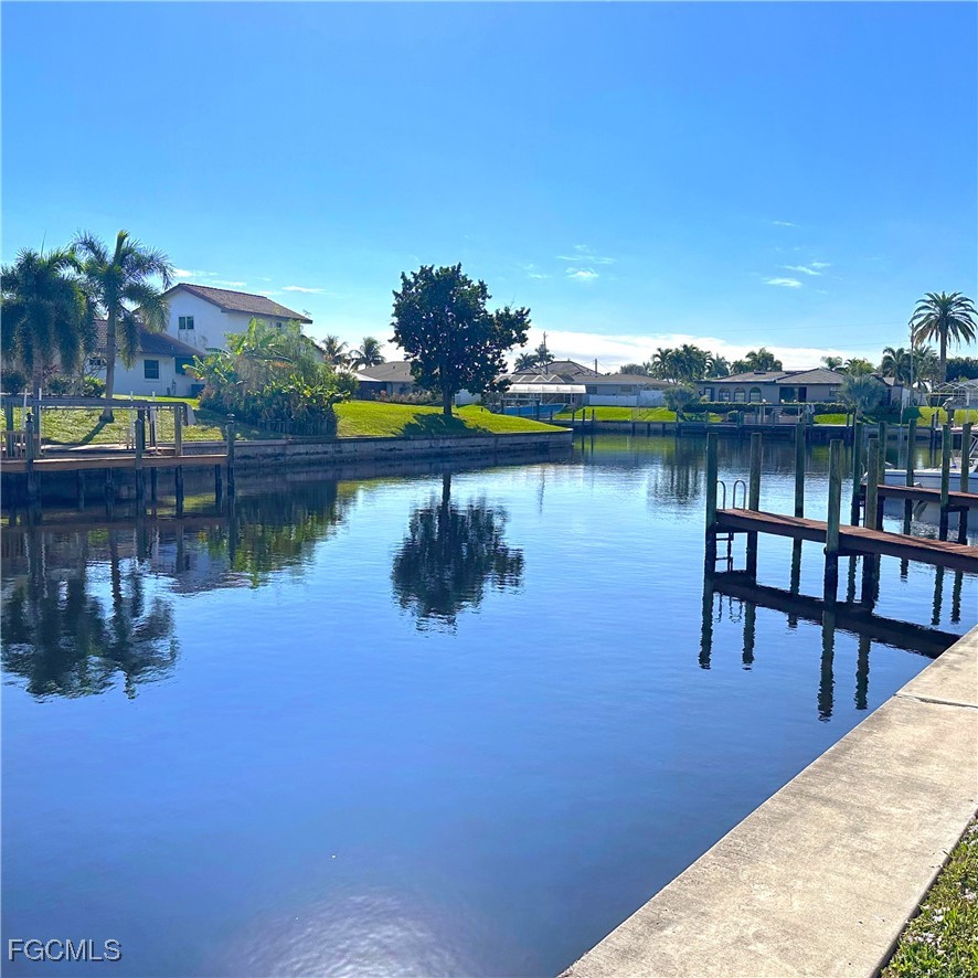 2 Bed Waterfront Home for Sale in Mark I, photo 29