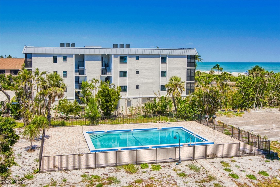 2 Bed Waterfront Home for Sale in Sanibel, photo 29