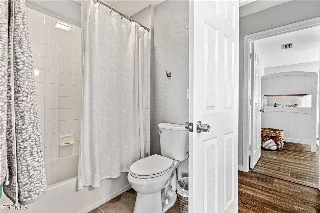 5 Bed Pool Home for Sale in Heatherwood Lakes, photo 29