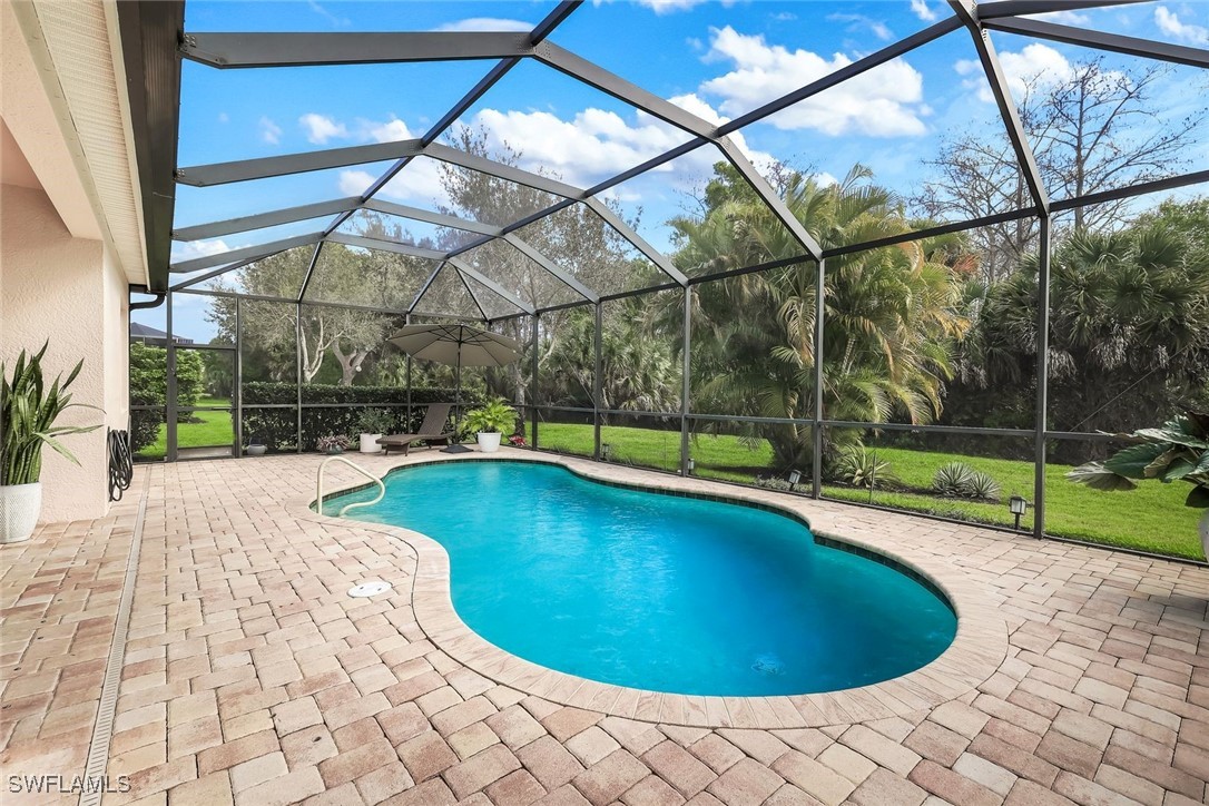 2 Bed Pool Home for Sale in Ashmont, photo 29
