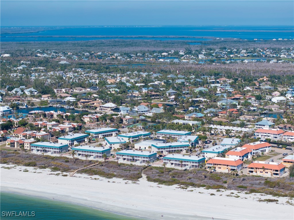 2 Bed Waterfront Home for Sale in Sanibel, photo 29