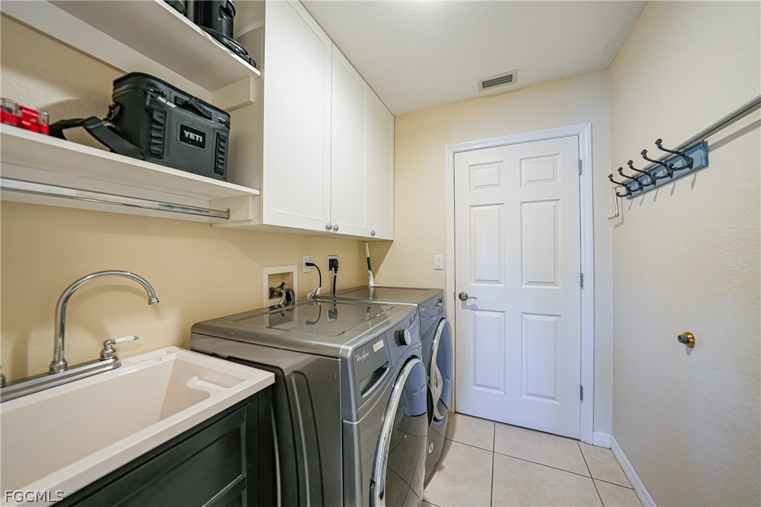 3 Bed Pool Home for Sale in Punta Gorda Isles, photo 29