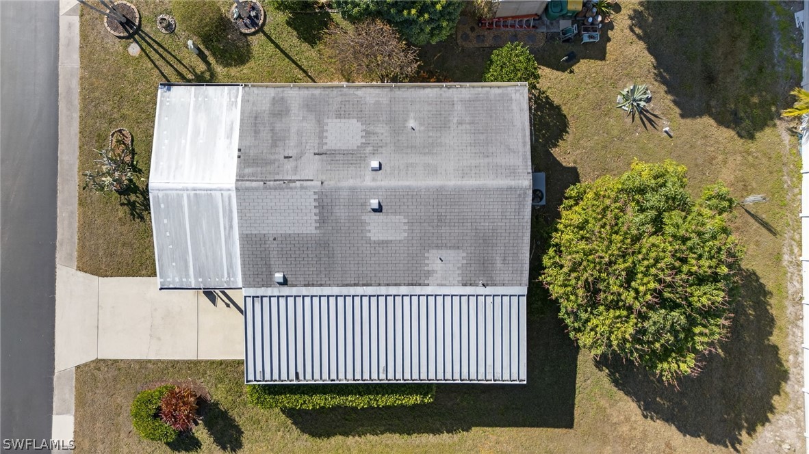 2 Bed ManufacturedHome for Sale in Naples, FL — photo 29