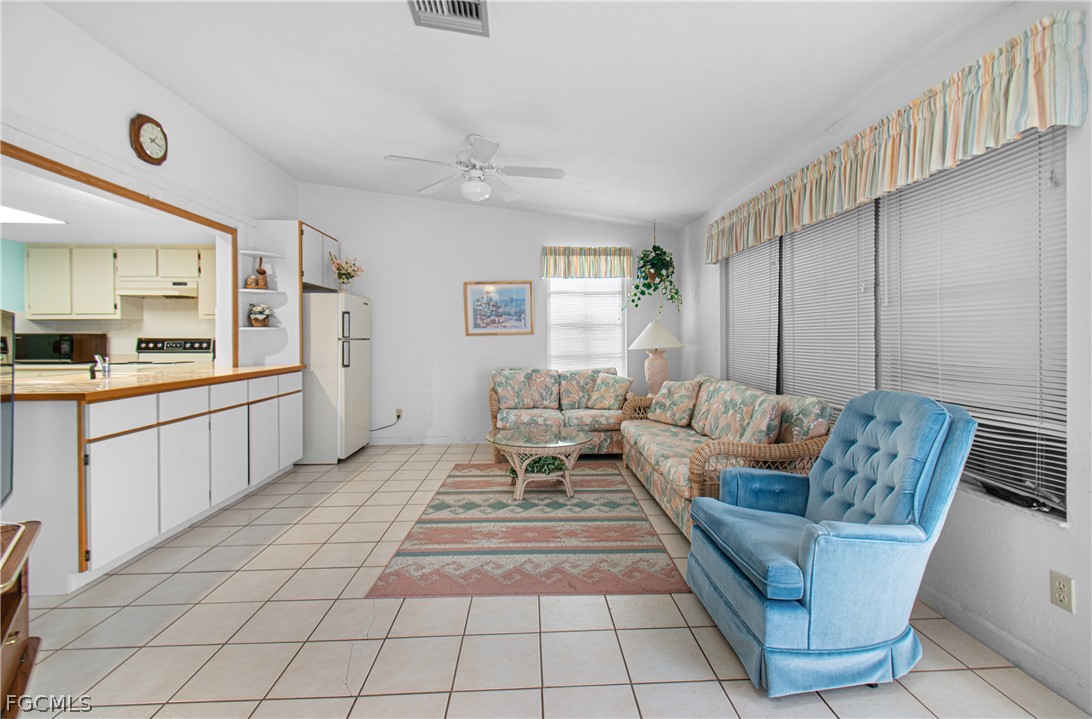 3 Bed SingleFamilyResidence for Sale in Lehigh Acres, photo 29