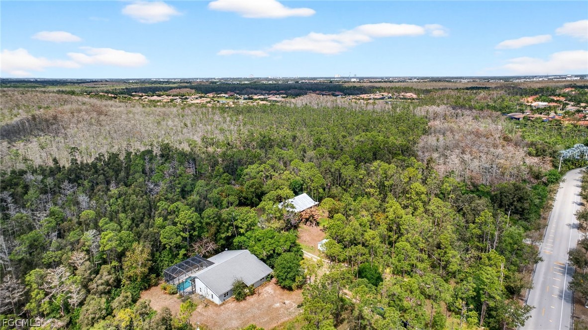 2 Bed SingleFamilyResidence for Sale in Fort Myers, FL — photo 29